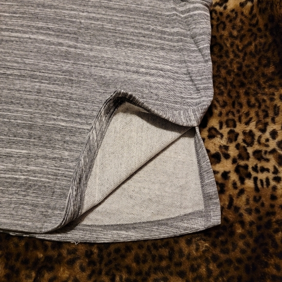 Adidas Women's Sport To Street Tank Top Large - Picture 3 of 7